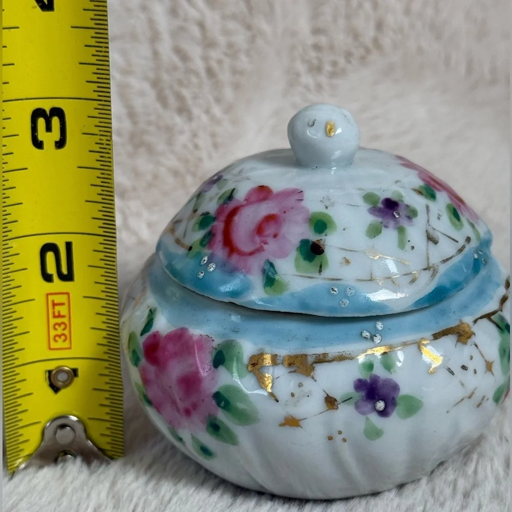 Antique Victorian Porcelain Floral Hair Receiver / Trinket Box – Made in Japan